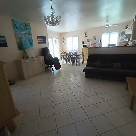 Charmante Dependance 펜션 코사드