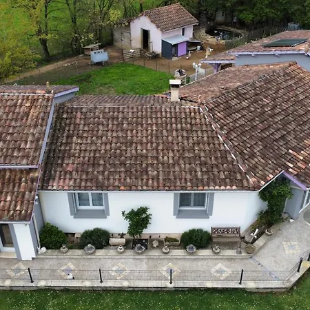 Charmante Dependance 펜션