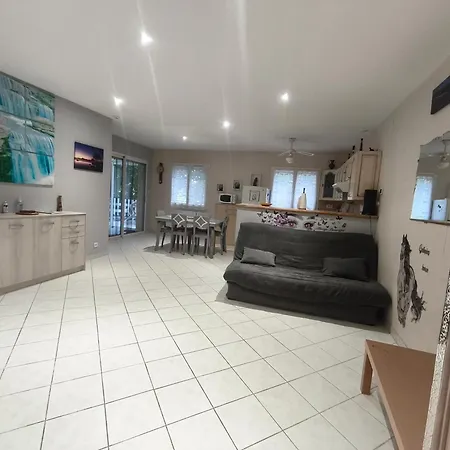 Charmante Dépendance Casa vacanze Caussade