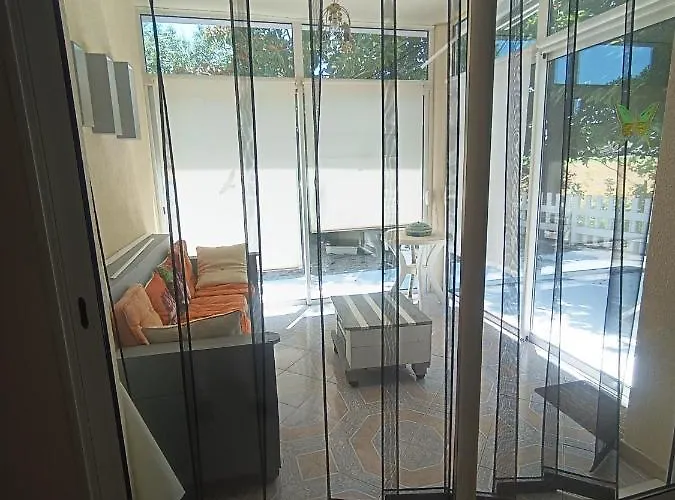 Charmante Dépendance Сasa de vacaciones Caussade